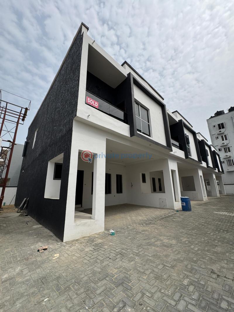4 bedroom Terraced Duplex For Sale New Road Igbo Efon, Lekki Chevron Axis Lekki Lagos - 1