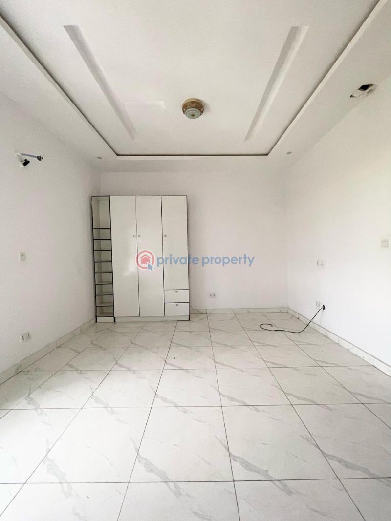Exquisite terraces for sale - 8 3 bedroom Terraced Duplex For Sale Ajah Lagos - 8