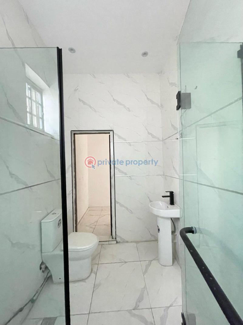 Exquisite terraces for sale - 9 3 bedroom Terraced Duplex For Sale Ajah Lagos - 9