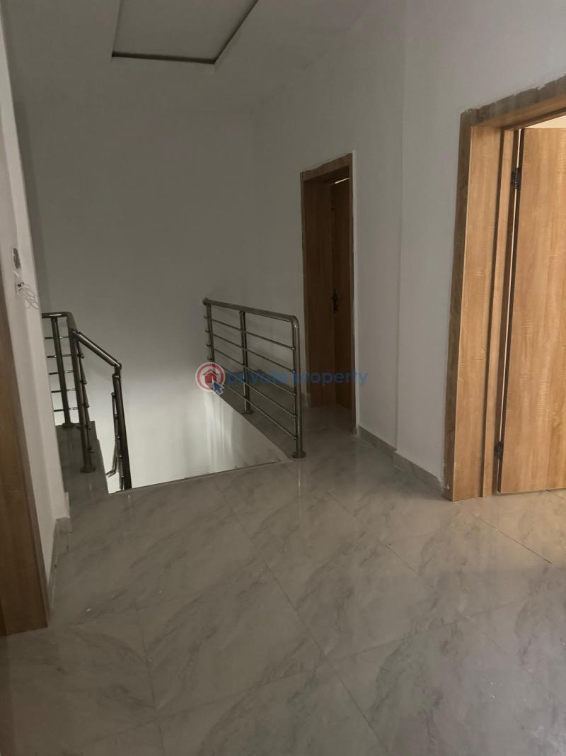 Exquisite unfurnished 4 bedroom terrace for rent - 3 4 bedroom Terrace For Rent Abraham Adesanya Ajah Lagos - 3
