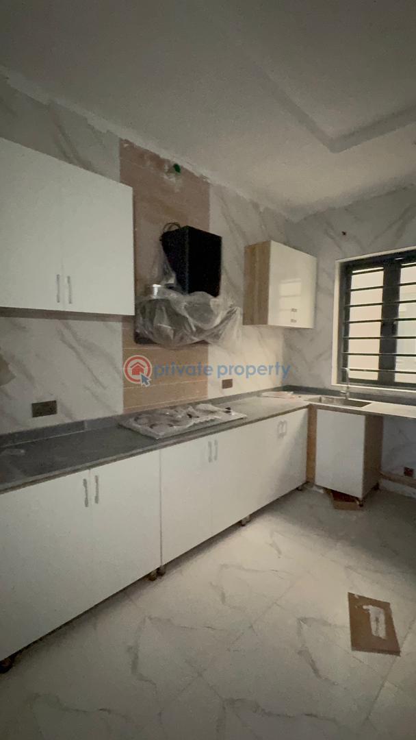 Exquisite unfurnished 4 bedroom terrace for rent - 9 4 bedroom Terrace For Rent Abraham Adesanya Ajah Lagos - 9