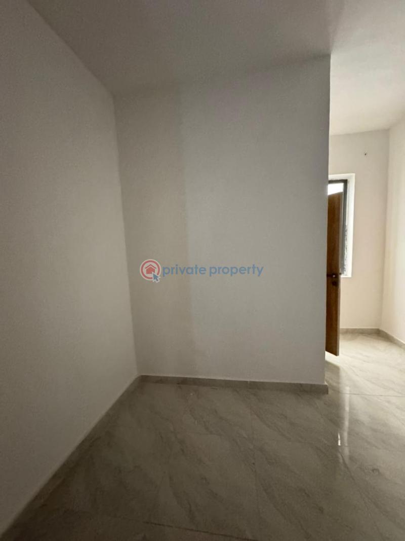 Exquisite unfurnished 4 bedroom terrace for rent - 2 4 bedroom Terrace For Rent Abraham Adesanya Ajah Lagos - 2