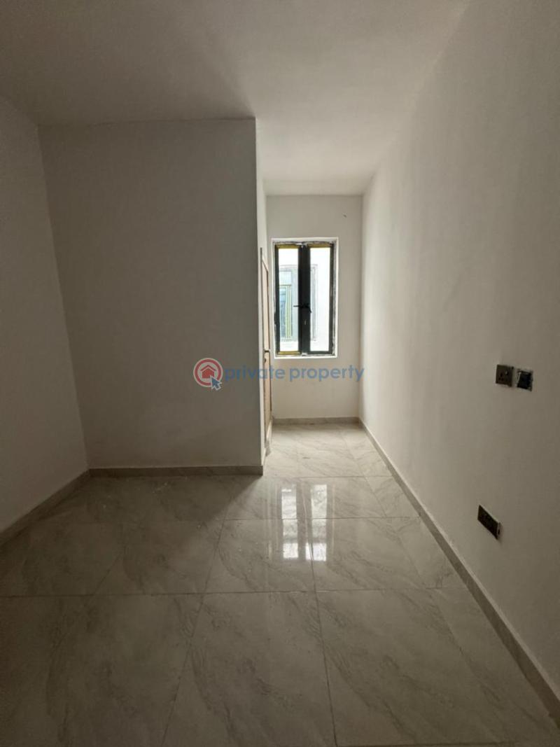 Exquisite unfurnished 4 bedroom terrace for rent - 12 4 bedroom Terrace For Rent Abraham Adesanya Ajah Lagos - 12