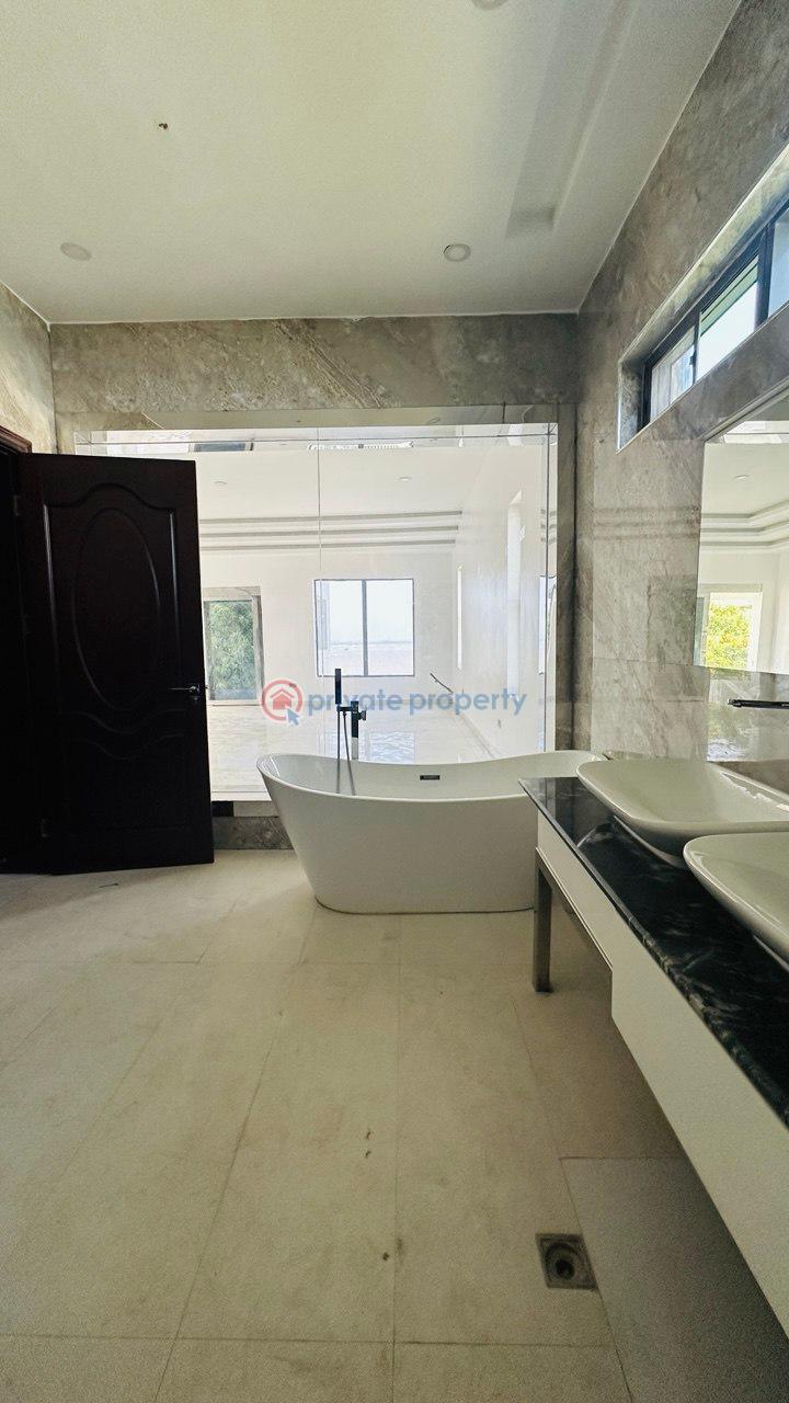 5 bedroom Detached Duplex For Sale Victoria Garden City, Lekki, Lagos., Vgc, Lekki, Lago. Victoria Garden City Lekki Lagos - 14