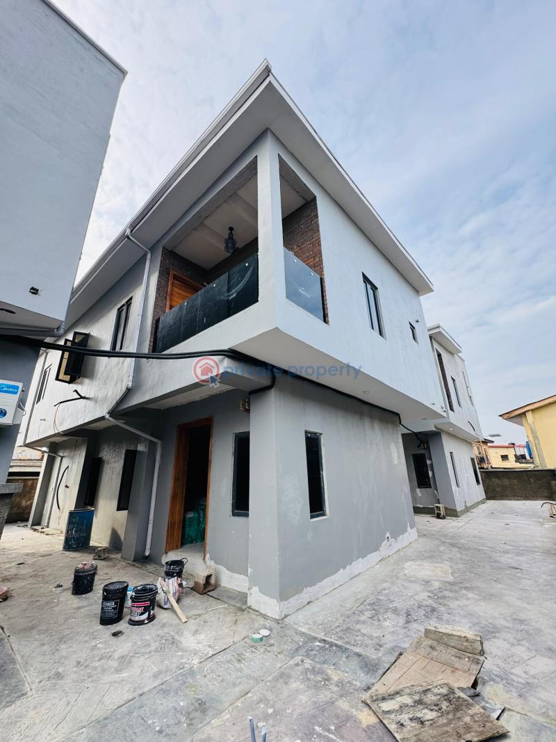4 bedroom Semi detached Duplex For Sale Surulere Lagos - 0