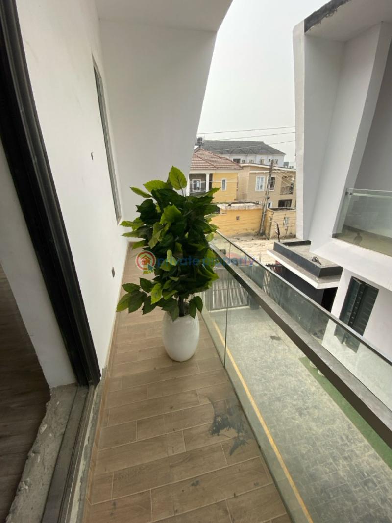 4 bedroom Terraced Duplex For Sale Ologolo Lekki Lagos - 6