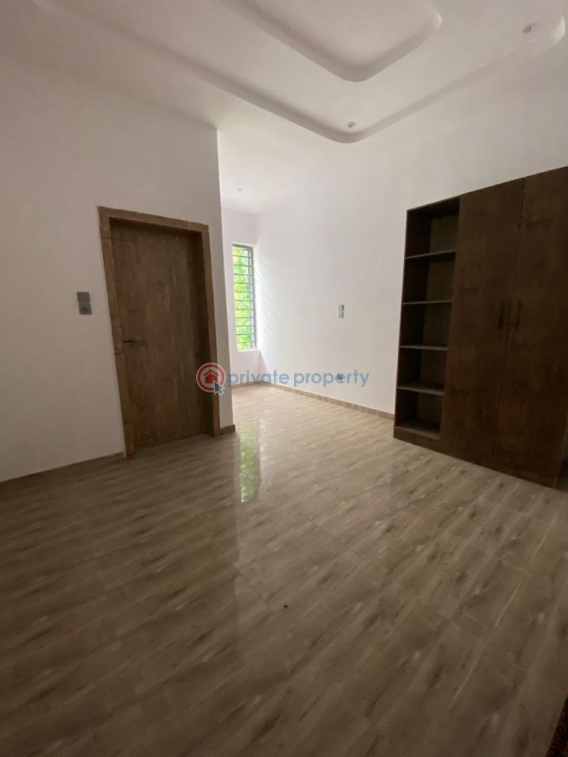 4 bedroom Terraced Duplex For Sale Ologolo Lekki Lagos - 4