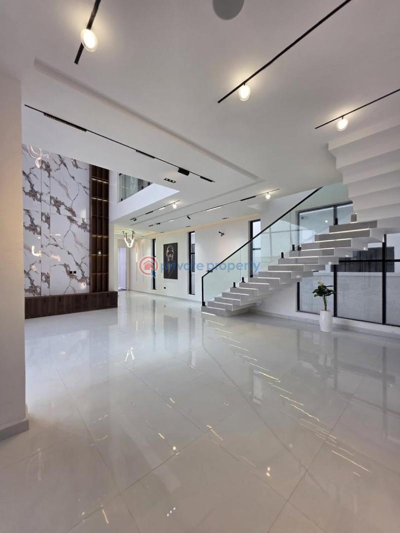 5 bedroom Detached Duplex For Sale Chevron, Lekki Lagos - 17