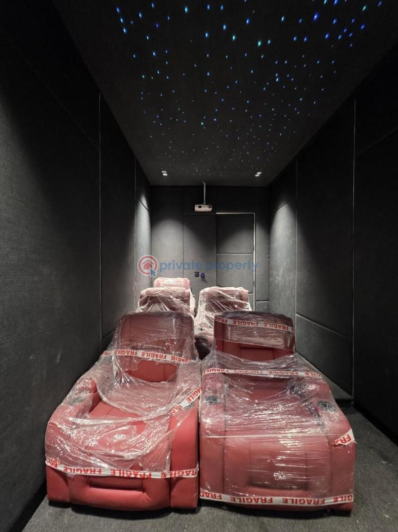 5 bedroom Detached Duplex For Sale Chevron, Lekki Lagos - 3