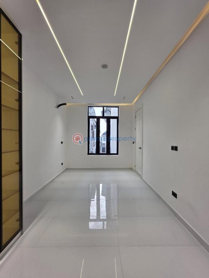 5 bedroom Detached Duplex For Sale Chevron, Lekki Lagos - 15