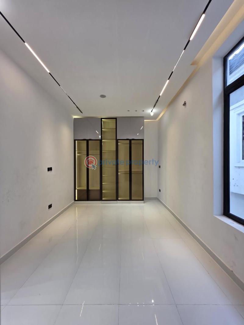 5 bedroom Detached Duplex For Sale Chevron, Lekki Lagos - 7