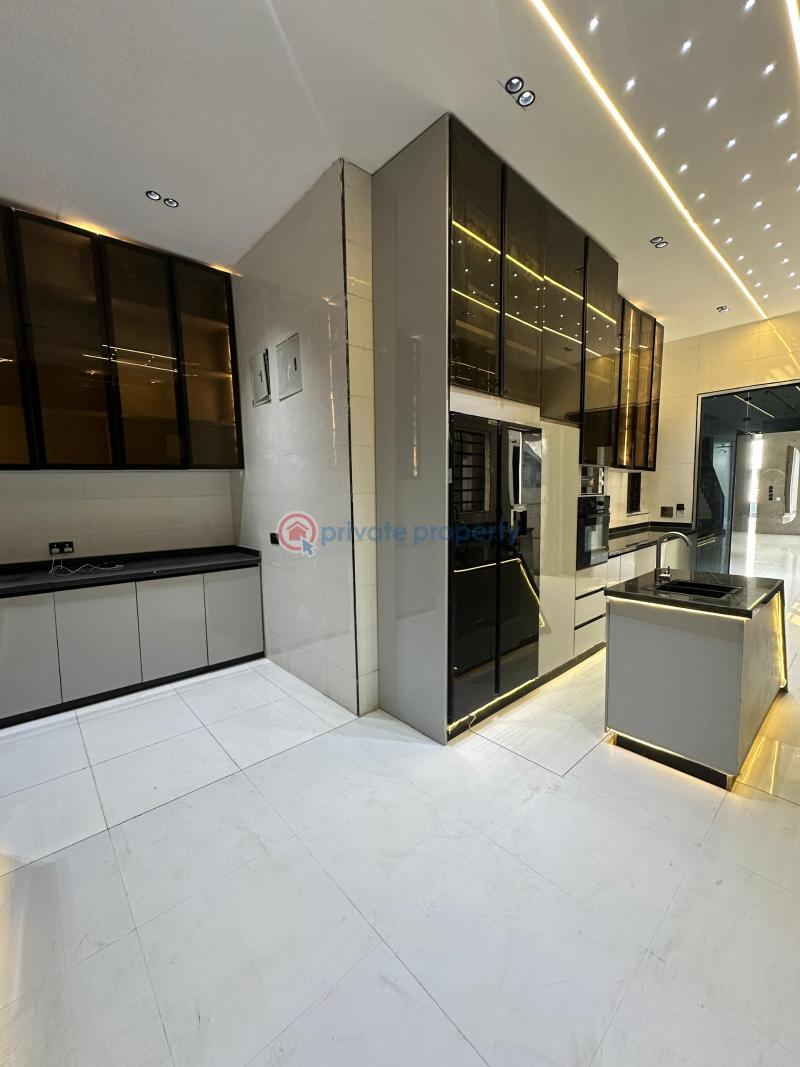 5 bedroom Detached Duplex For Sale Chevron, Lekki Lagos - 14