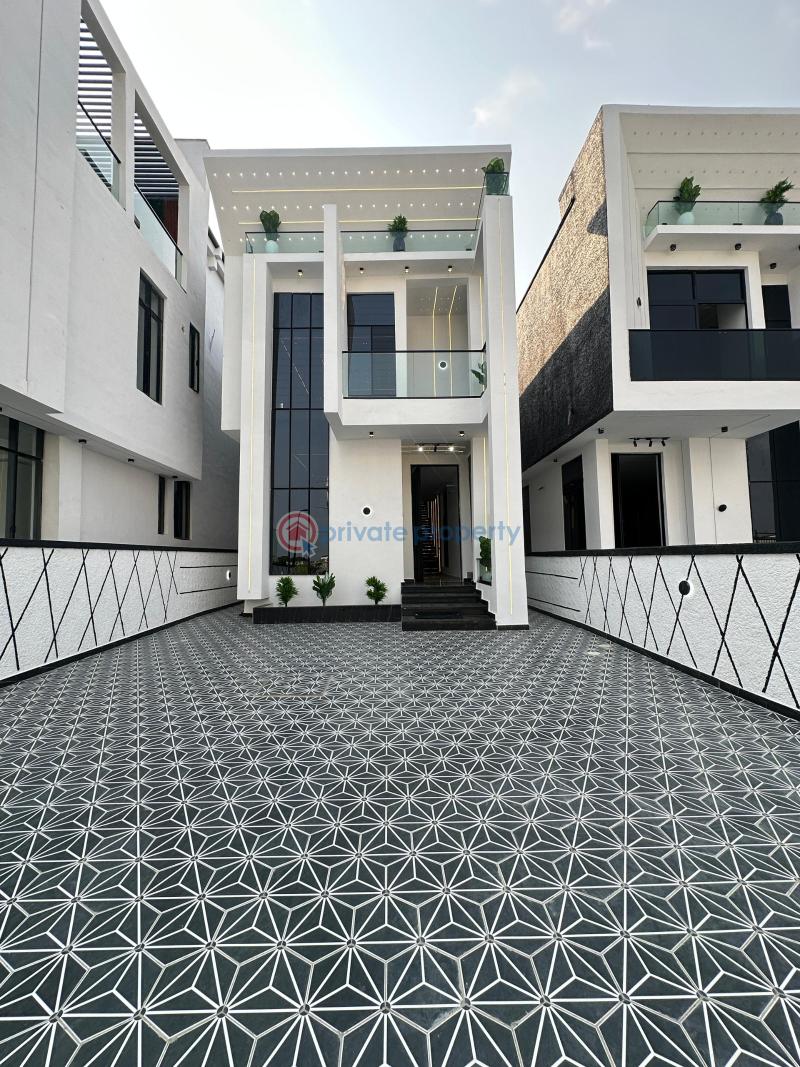 5 bedroom Detached Duplex For Sale Chevron, Lekki Lagos - 1