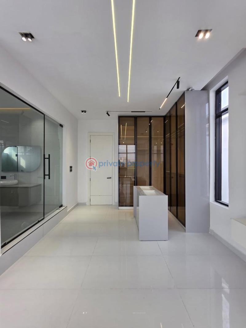 5 bedroom Detached Duplex For Sale Chevron, Lekki Chevron Drive Lekki Lagos - 9