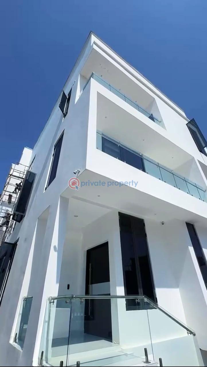 5 bedroom Detached Duplex For Sale Guzape Abuja Phase 1  - 5