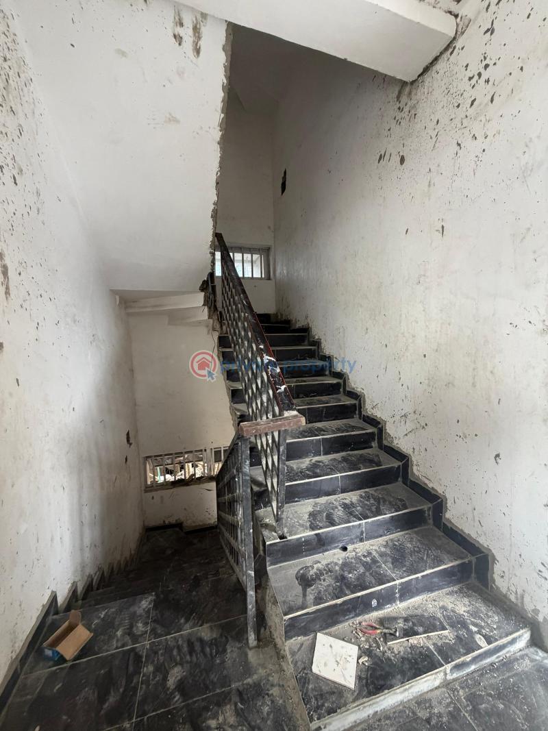 2 bedroom Block Of Flats For Sale Allen Avenue Ikeja Lagos - 12