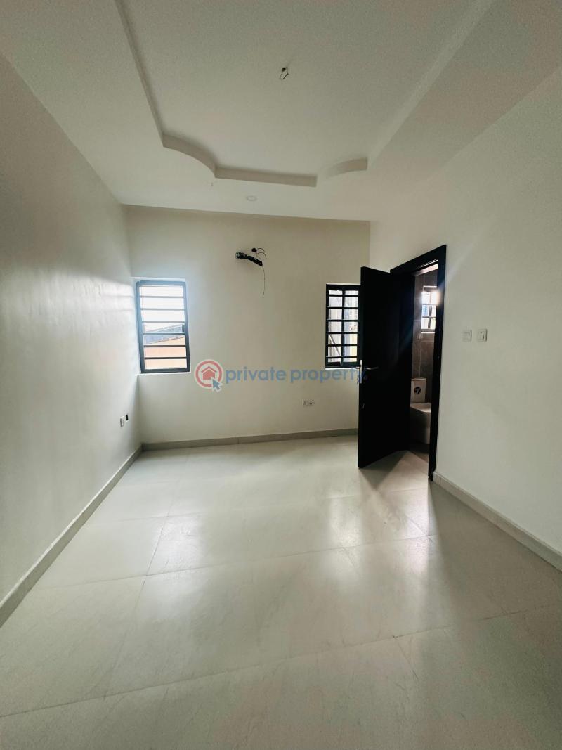 2 bedroom Flat & Apartment For Sale Magodo GRA Phase 2 Kosofe/Ikosi Lagos - 4