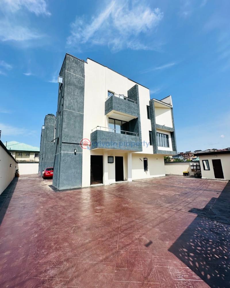 2 bedroom Block Of Flats For Sale Magodo GRA Phase 2 Kosofe/Ikosi Lagos - 0
