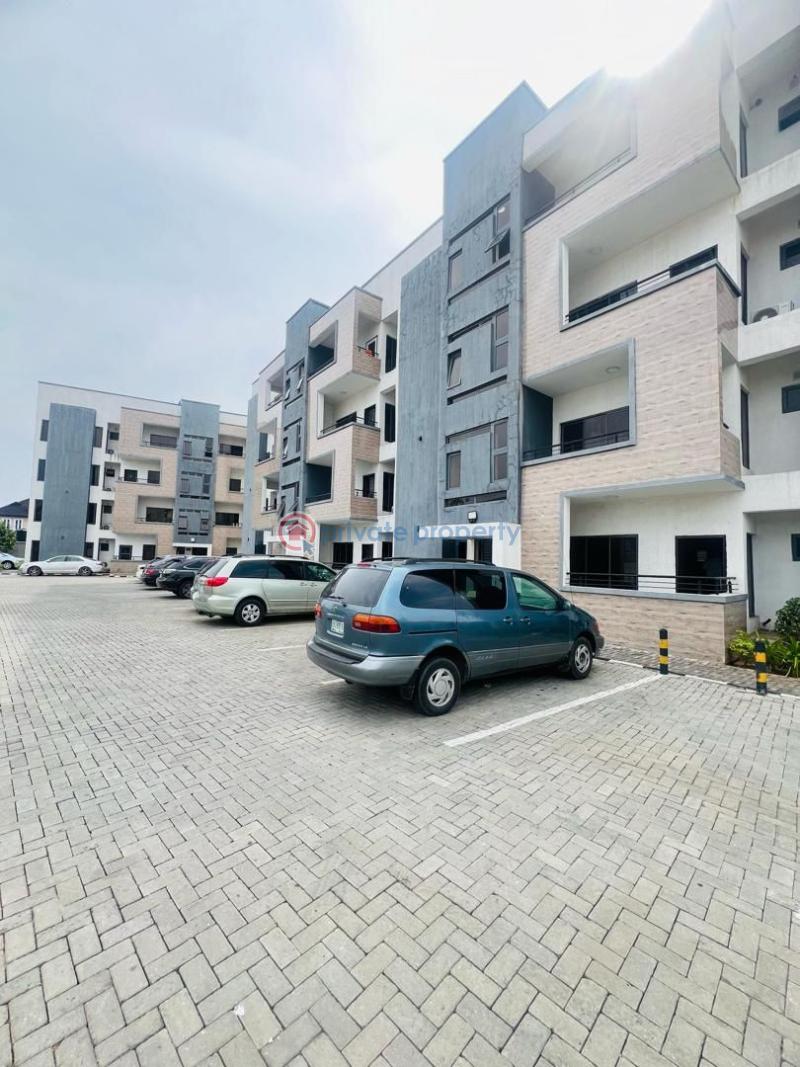 2 bedroom Block Of Flats For Sale Surulere Lagos - 1