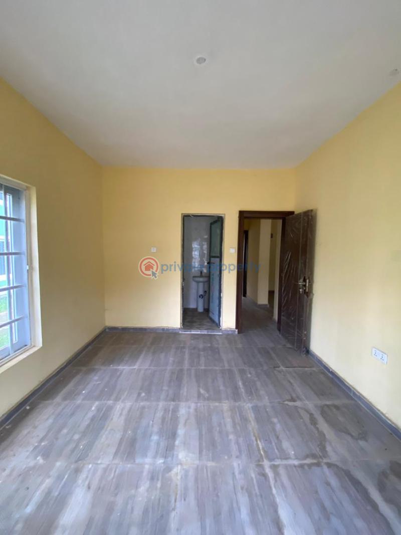 Exquisitely built *2-bedroom apartment located in a secured and serene estate - 7 2 bedroom Flat & Apartment For Sale Ipaja Lagos - 7