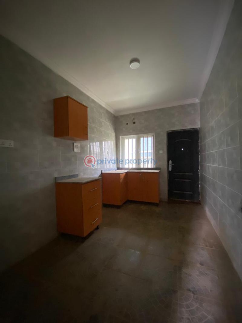 Exquisitely built *2-bedroom apartment located in a secured and serene estate - 4 2 bedroom Flat & Apartment For Sale Ipaja Lagos - 4