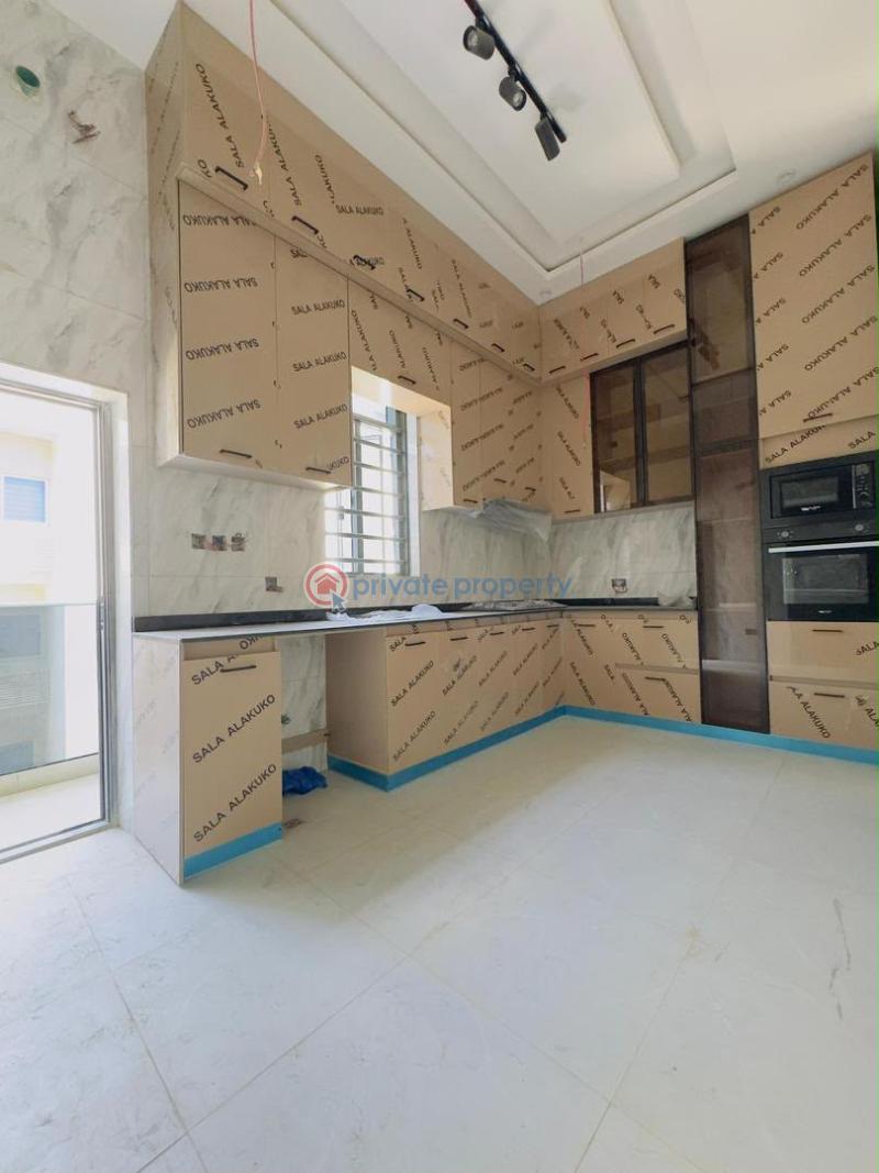 2 bedroom Block Of Flats For Sale Opebi Ikeja Lagos - 12