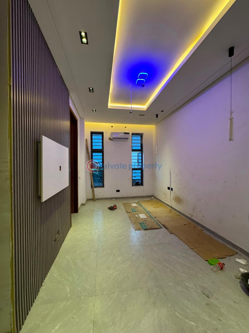 3 bedroom Block Of Flats For Sale Exquisitely Built 3 And 4 Bedroom Apartment And Penthouse With Bq, Pool, Gym And Elevator, Shonibare Estate Shonibare Estate Maryland Lagos - 7