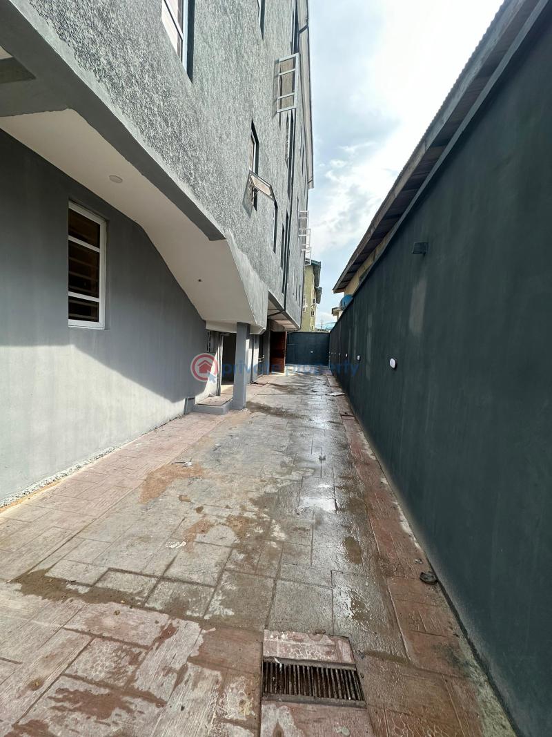 3 bedroom Block Of Flats For Sale Ikeja  Lagos - 3
