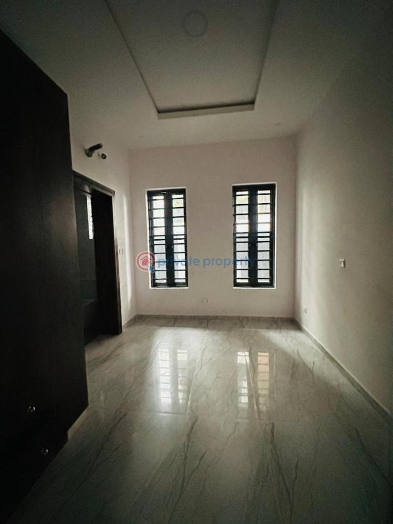 3 bedroom Block Of Flats For Sale Opebi Ikeja Lagos - 8