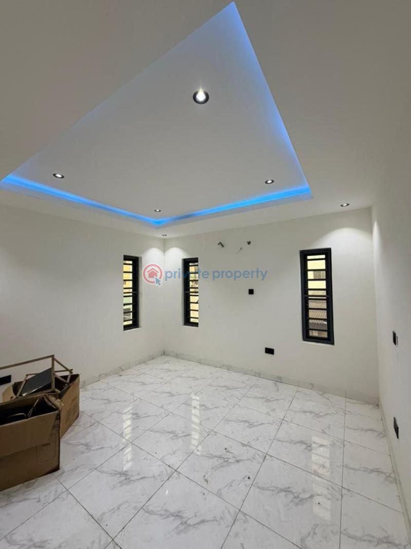 3 bedroom Flat & Apartment For Sale Gbagada Lagos - 8