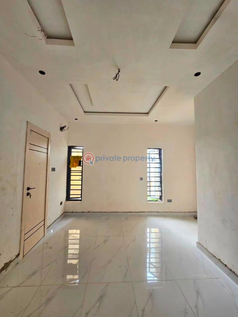 3 bedroom Flat & Apartment For Sale Maryland Ikeja Lagos - 2