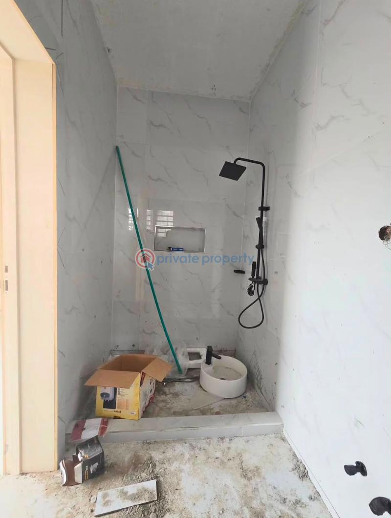3 bedroom Block Of Flats For Sale Maryland Lagos - 2