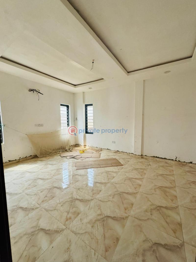 3 bedroom Flat & Apartment For Sale Gbagada Lagos - 2