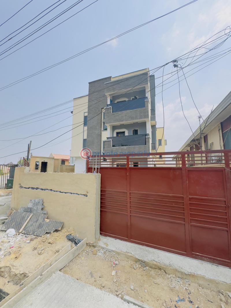 3 bedroom Flat & Apartment For Sale Gbagada Lagos - 0