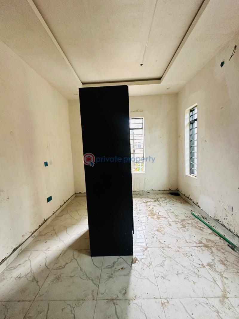 3 bedroom Block Of Flats For Sale Surulere Lagos - 3