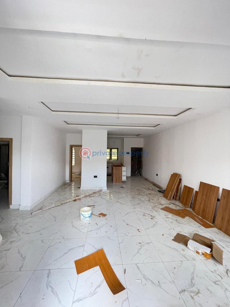 Exquisitely built 3 bedroom apartment in a lovely and gated environment - 4 3 bedroom Block Of Flats For Sale Surulere Prime Location Surulere Lagos - 4