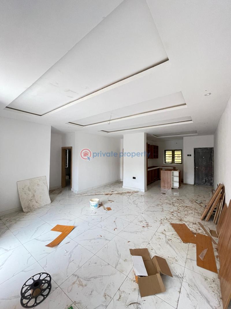Exquisitely built 3 bedroom apartment in a lovely and gated environment - 5 3 bedroom Block Of Flats For Sale Surulere Prime Location Surulere Lagos - 5
