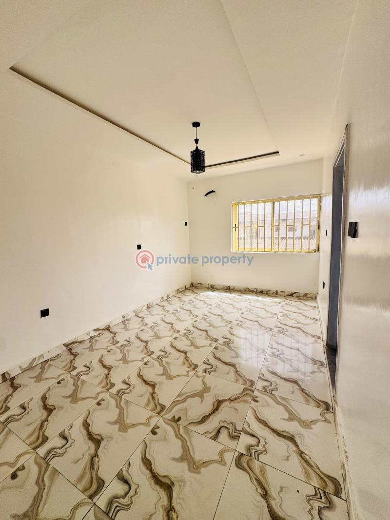 3 bedroom Flat & Apartment For Sale Gbagada Lagos - 2