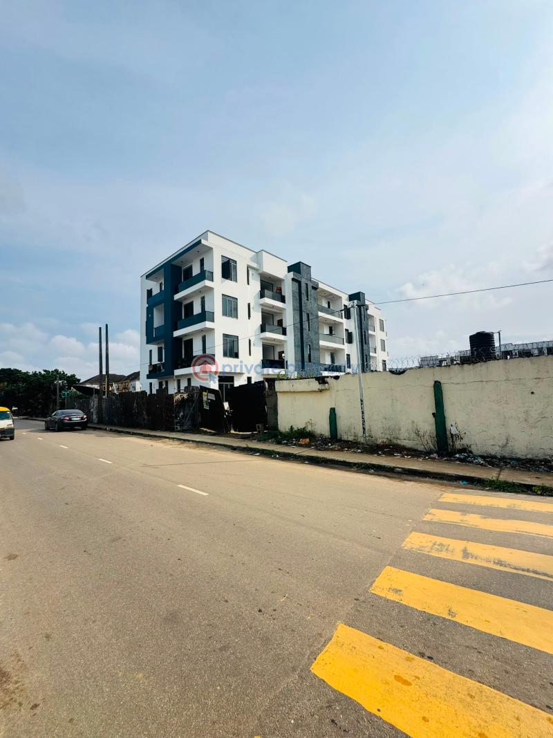 3 bedroom Block Of Flats For Sale Ikeja GRA Lagos - 0