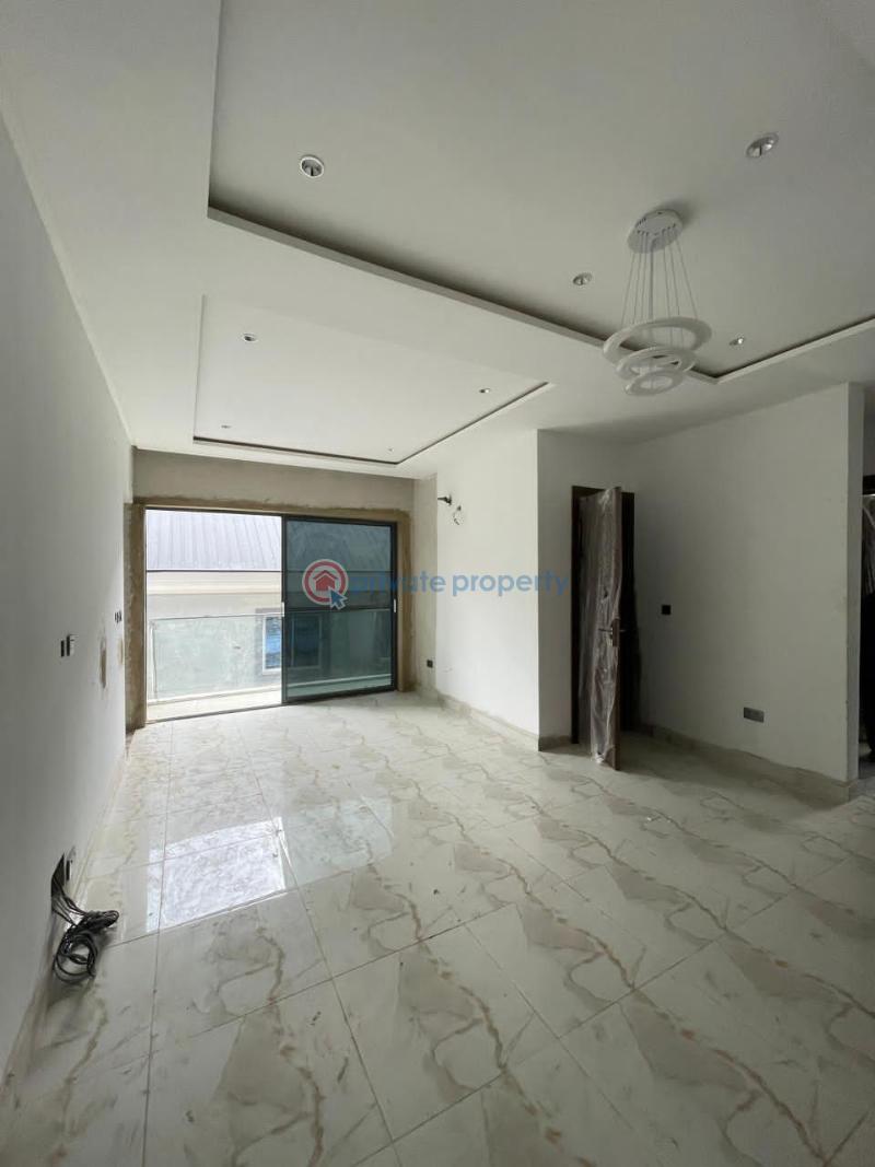 3 bedroom Block Of Flats For Sale Surulere Lagos - 3