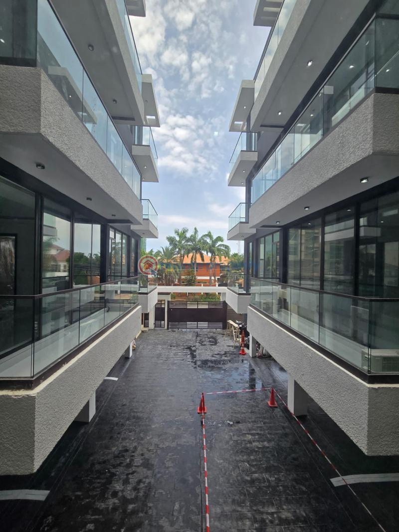 3 bedroom Flat & Apartment For Sale Lekki Phase 1 Lagos - 1