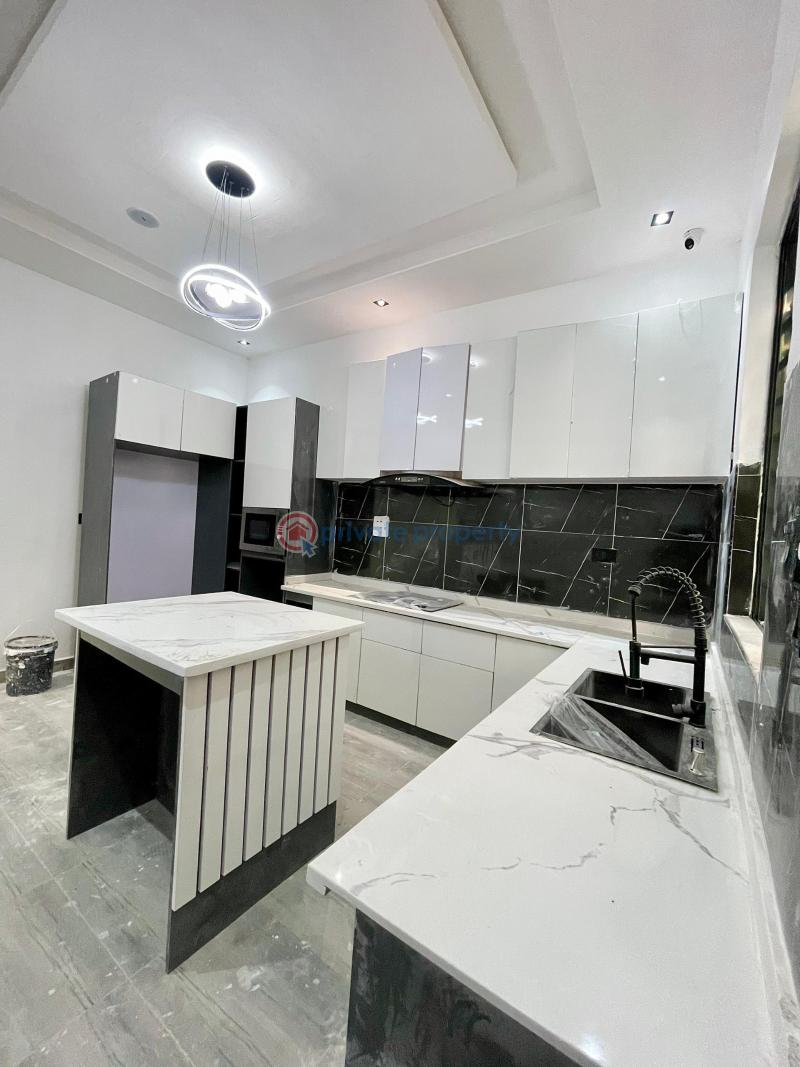 5 bedroom Detached Duplex For Sale Idado Lekki Lagos - 1