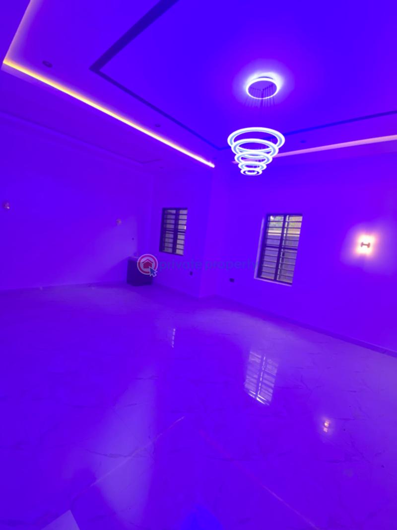 4 bedroom Detached Bungalow For Sale Umunyeali Spibat Area, Owerri, Imo State Owerri Imo - 8