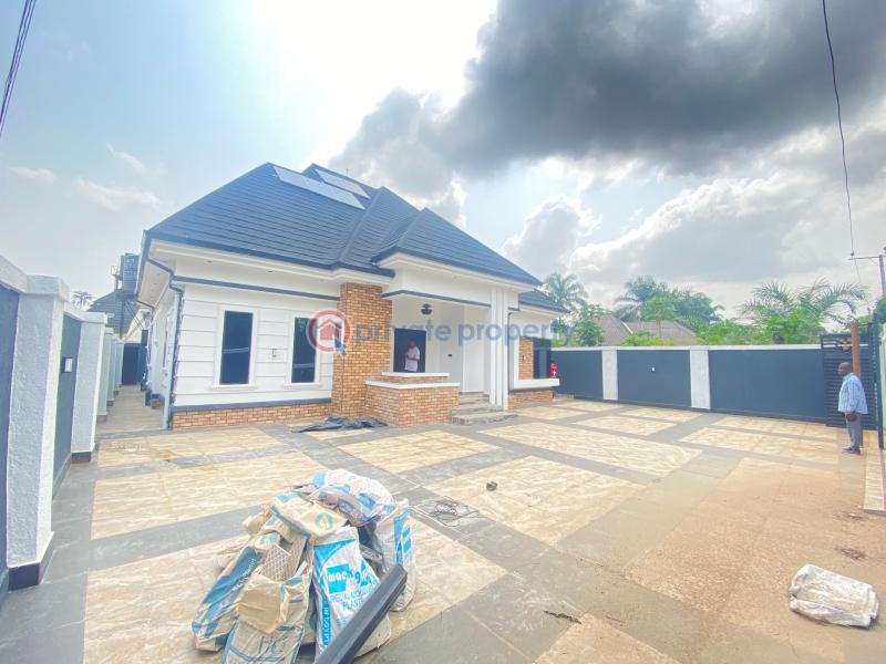 4 bedroom Detached Bungalow For Sale Umunyeali Spibat Area, Owerri, Imo State Owerri Imo - 3