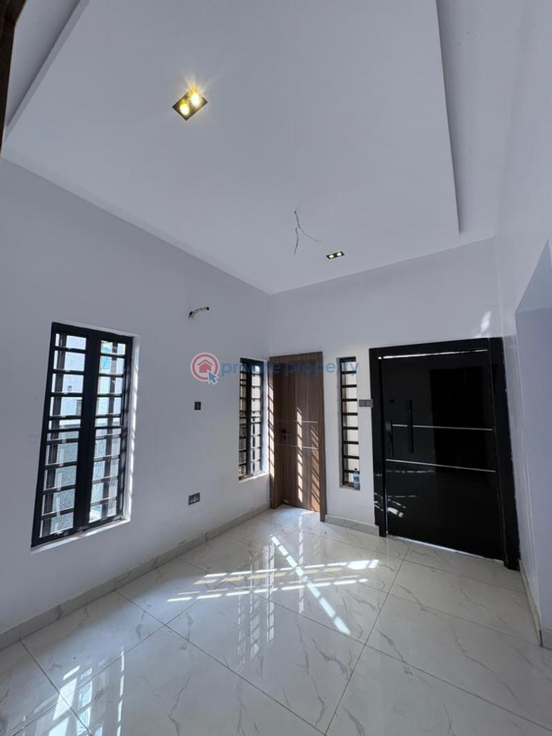 4 bedroom Detached Duplex For Sale Carlton Gate Estate Akobo Ibadan Oyo - 7