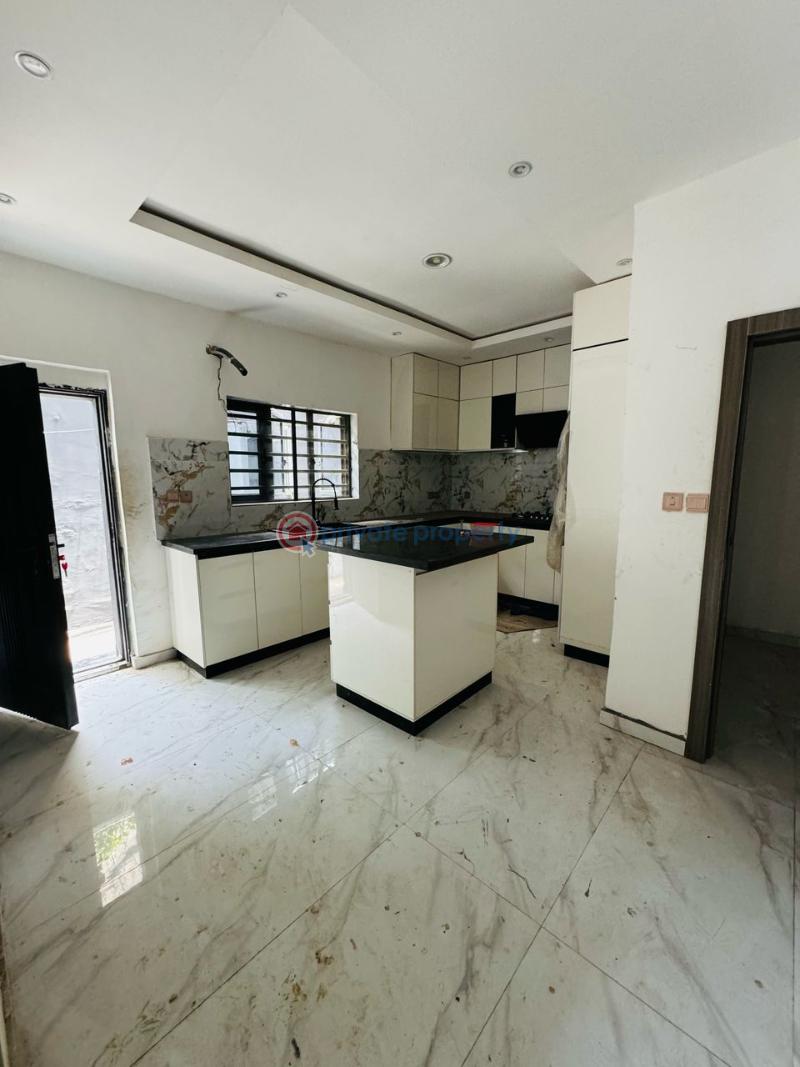 4 bedroom Detached Duplex For Sale Ogudu GRA Ojota Lagos - 5