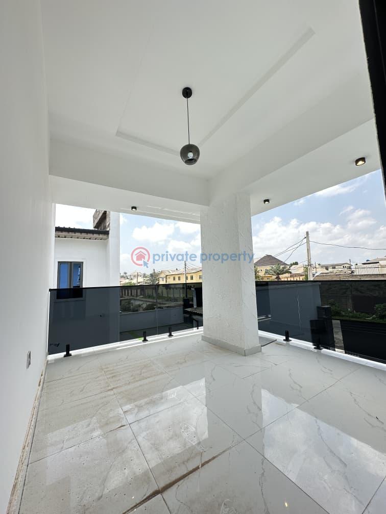 4 bedroom Detached Duplex For Sale Oluyole Estate Ibadan Oyo - 1