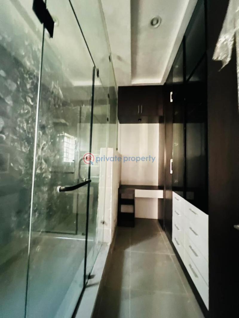 4 bedroom Detached Duplex For Sale Surulere Lagos - 14
