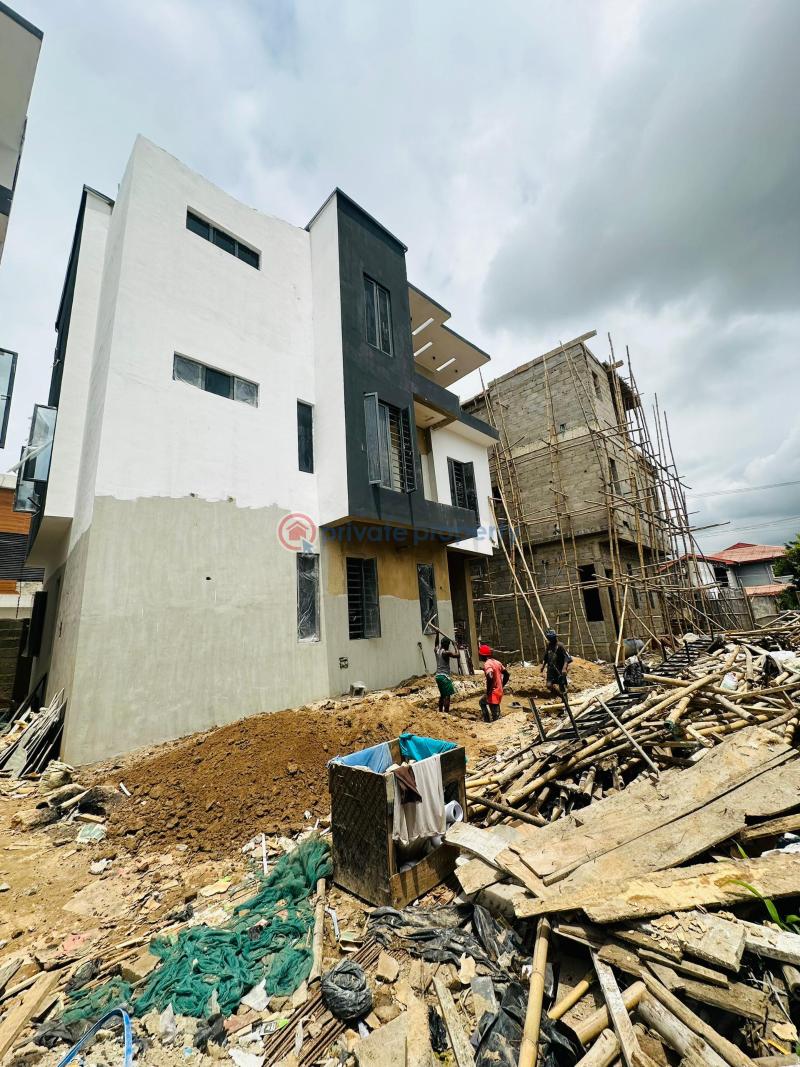 Exquisitely built 4 bedroom fully detached duplex - 5 4 bedroom Detached Duplex For Sale Magodo Hase Magodo GRA Phase 1 Ojodu Lagos - 5