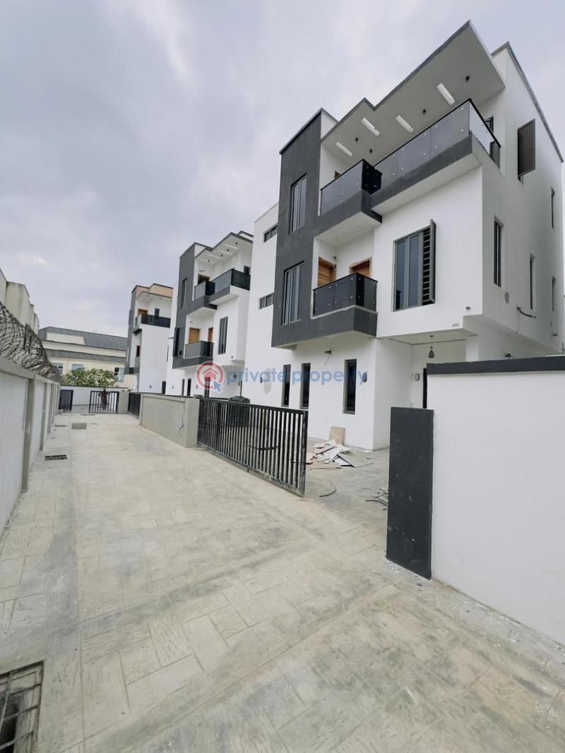 4 bedroom Detached Duplex For Sale Magodo GRA Phase 1 Ojodu Lagos - 0